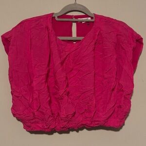 GUC THML Fuchsia Cropped Blouse in Hot Pink